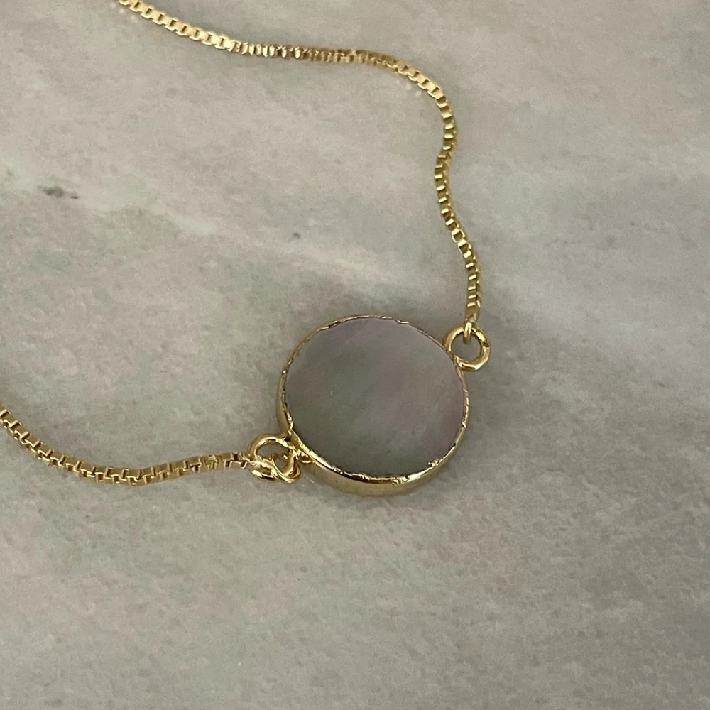 Black Mother of Pearl Gold Plated Bolo Bracelet